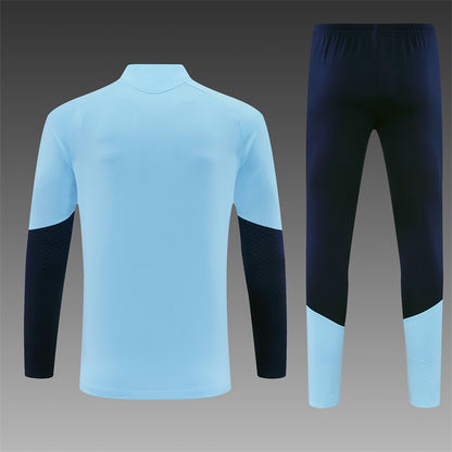 Vue dos ensemble survêtement Argentine domicile bleu ciel veste et pantalon – Qualité PLAYER Premium