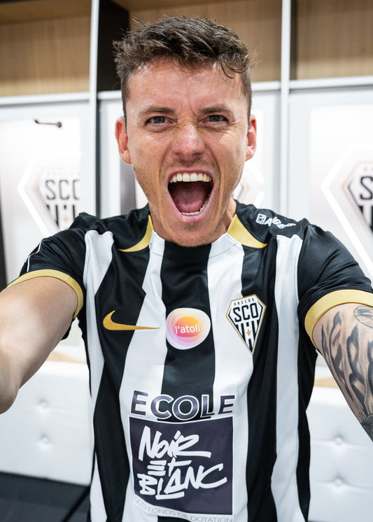 Maillot SCO Angers 2025/2026 blanc et noir – La Boutique du Maillot
