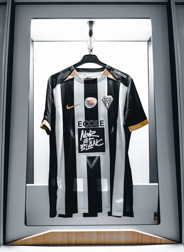 Maillot SCO Angers 2025/2026 blanc et noir – La Boutique du Maillot